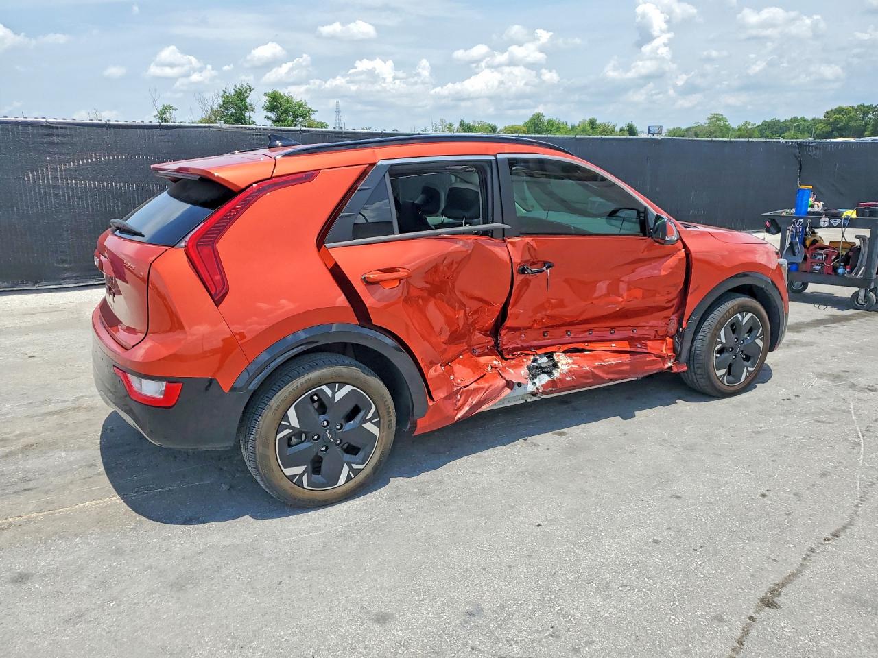 2023 KIA NIRO Wind