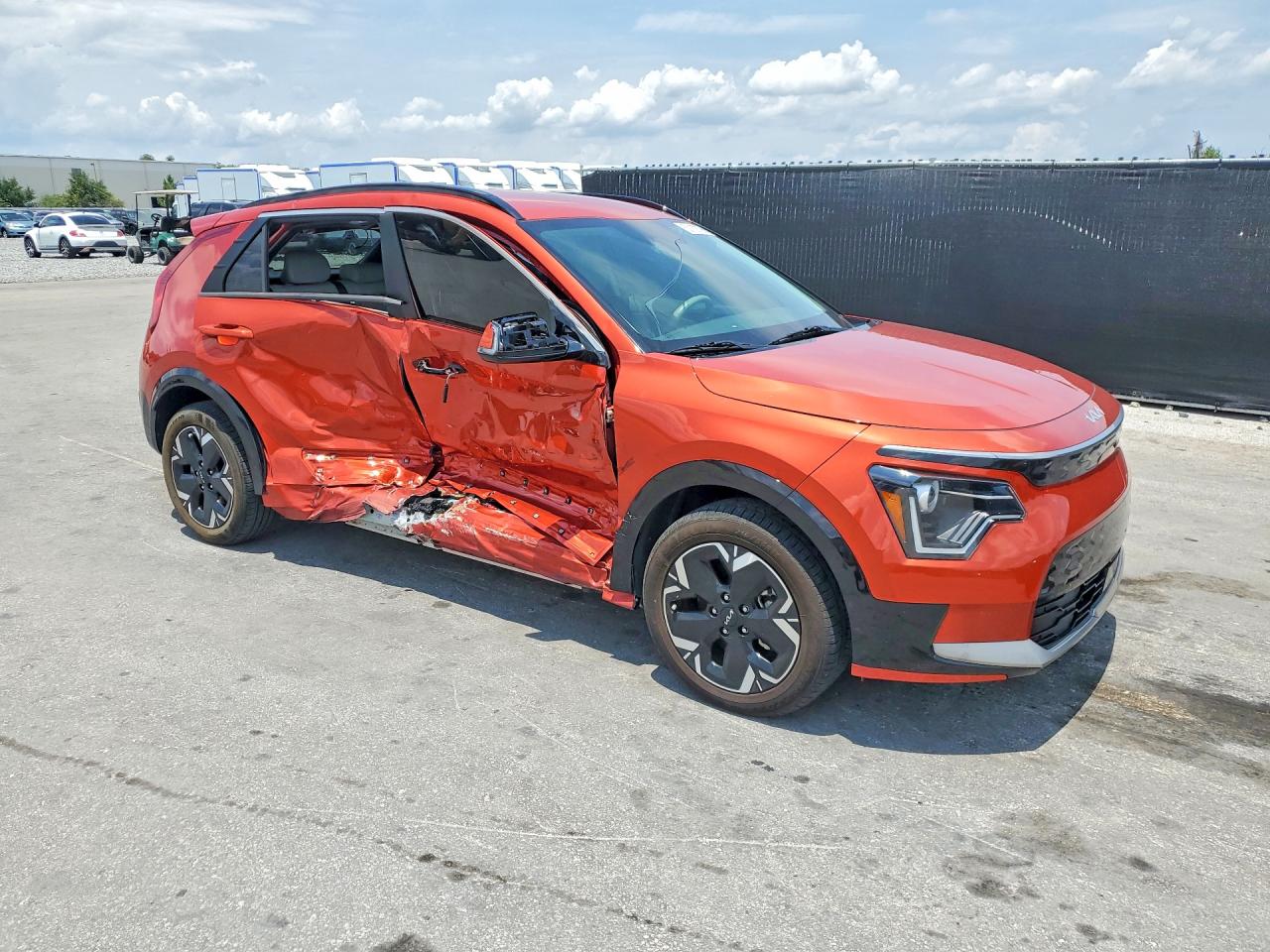 2023 KIA NIRO Wind
