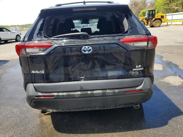 2024 TOYOTA RAV4 LE