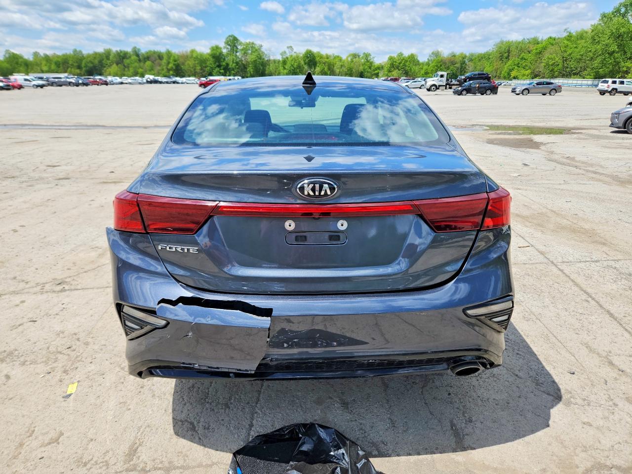 2021 KIA FORTE FE, LXS