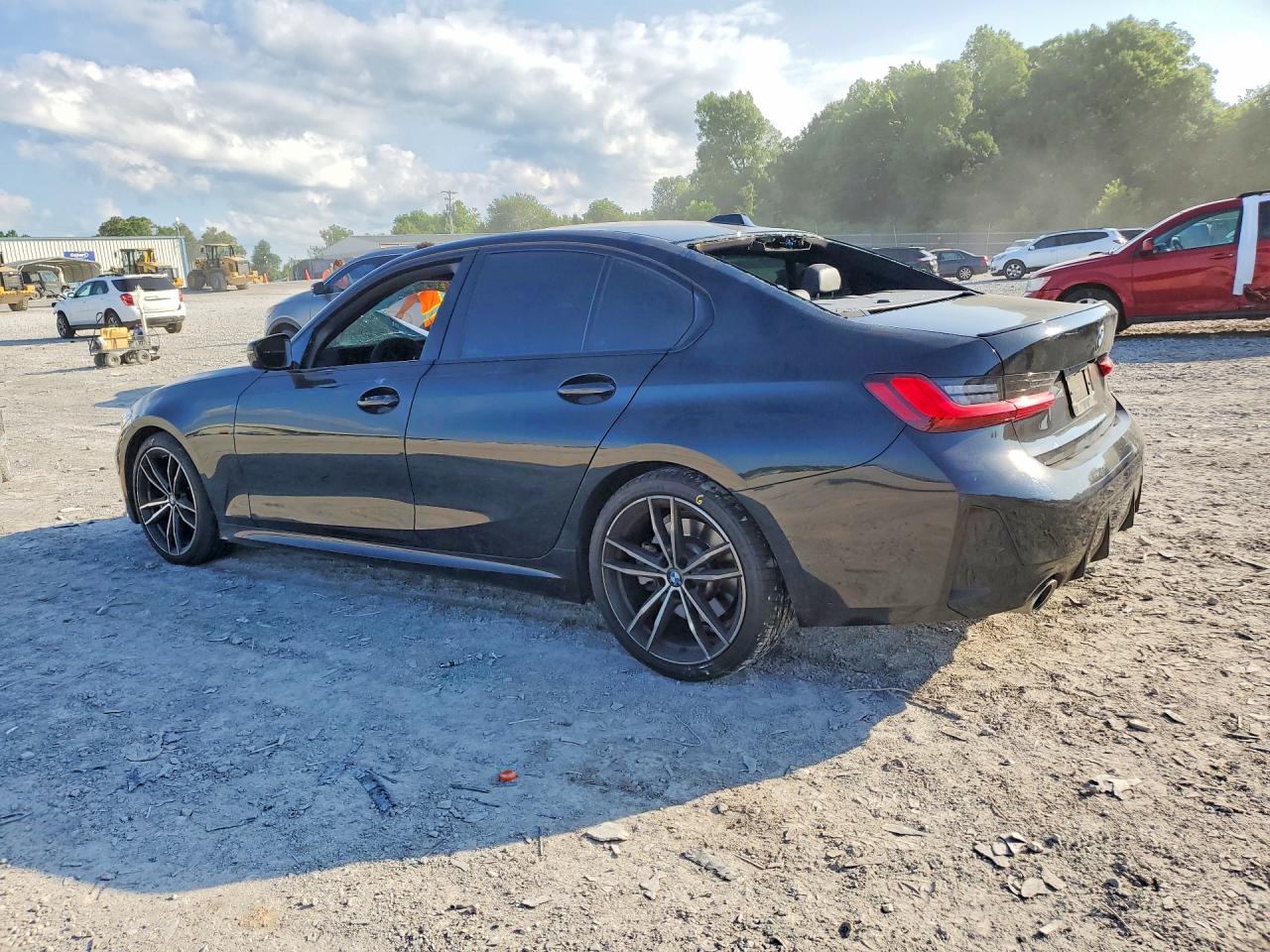 2024 BMW 330I