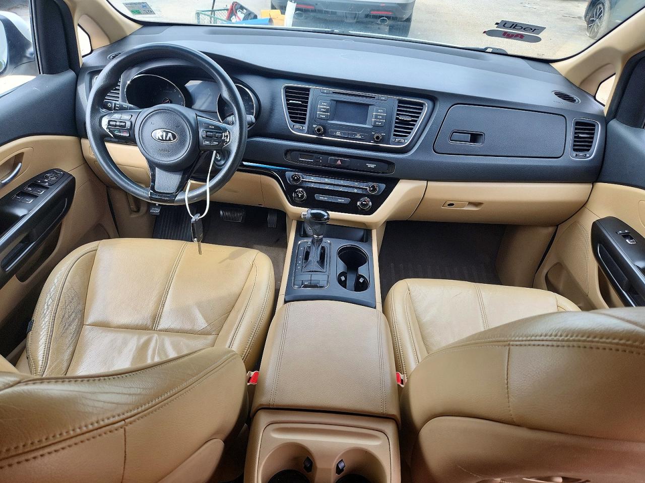 2017 KIA SEDONA LX
