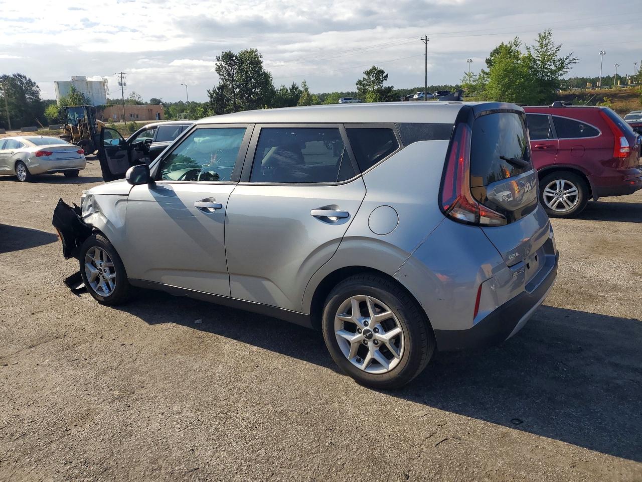 2023 KIA SOUL LX, S