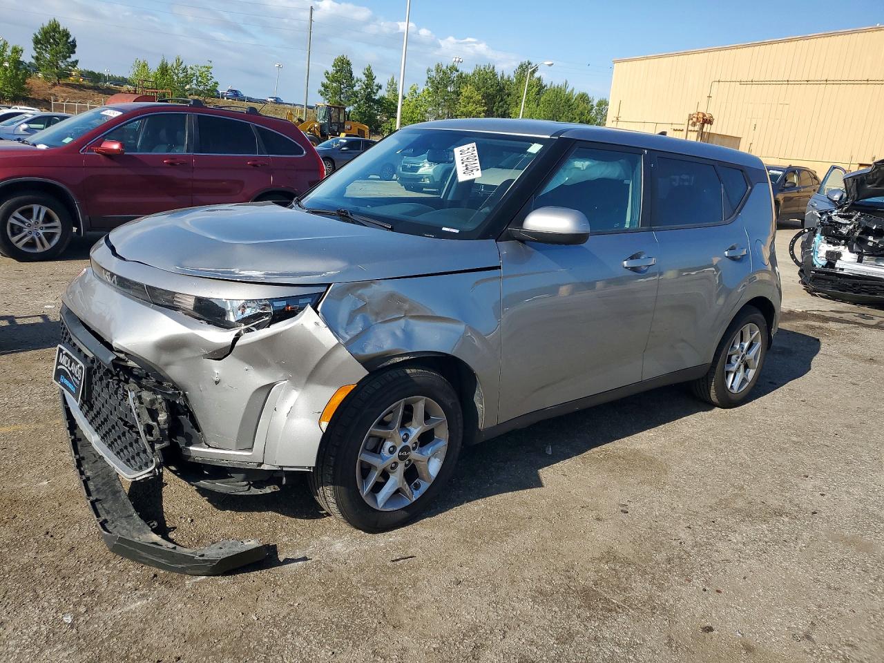 2023 KIA SOUL LX, S