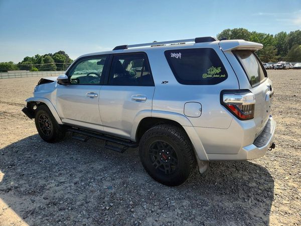 2020 TOYOTA 4 RUNNER Base Grade