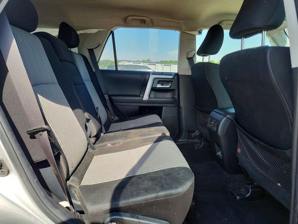 2020 TOYOTA 4 RUNNER Base Grade