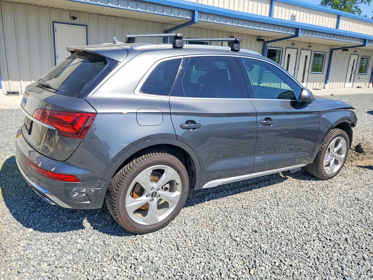 2022 AUDI Q5
