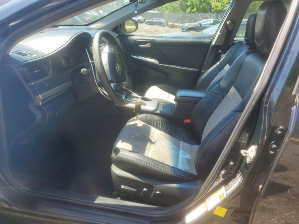 2013 TOYOTA CAMRY