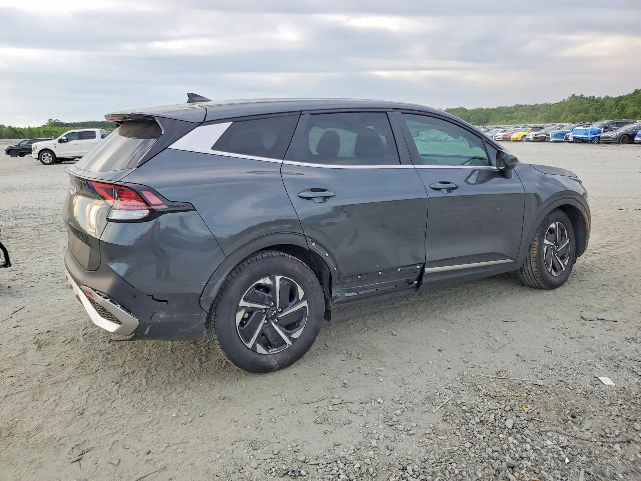 2025 KIA SPORTAGE LX