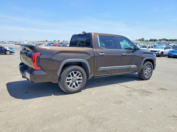 2022 TOYOTA TUNDRA
