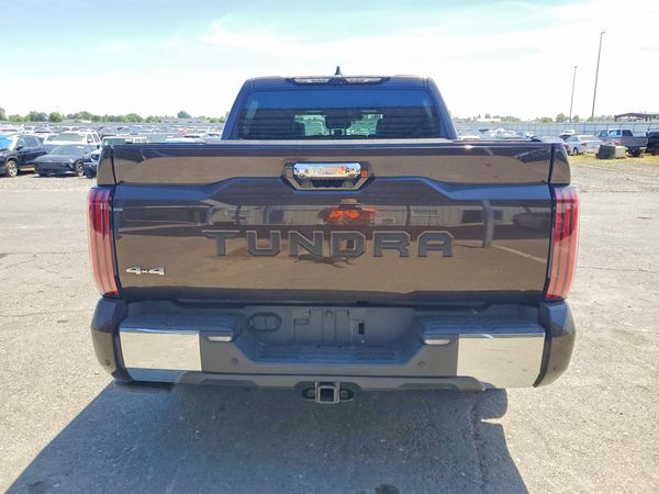 2022 TOYOTA TUNDRA