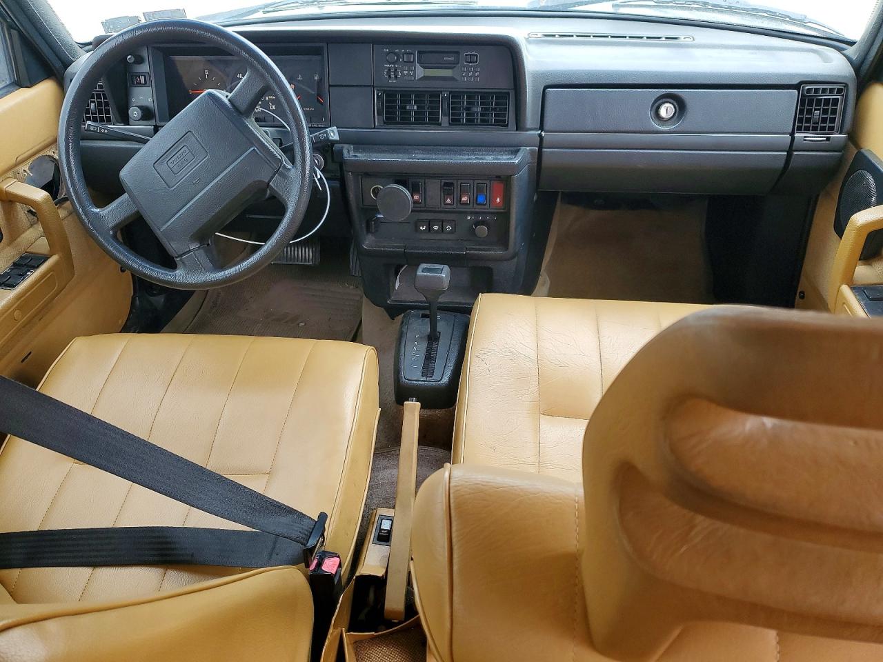 1993 VOLVO 240