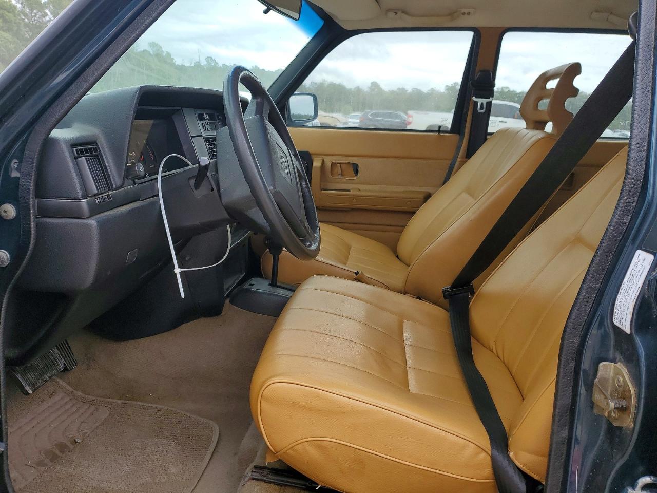 1993 VOLVO 240