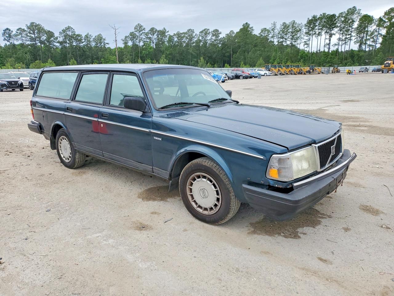 1993 VOLVO 240