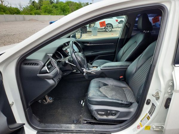2019 TOYOTA CAMRY