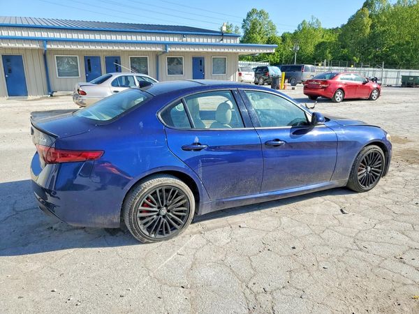 2017 ALFA ROMEO GIULIA
