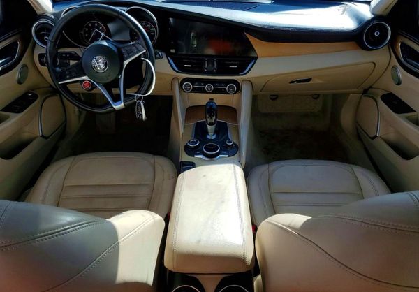 2017 ALFA ROMEO GIULIA