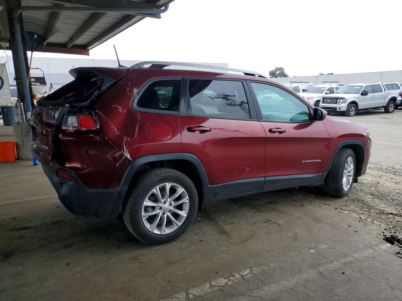 2020 JEEP CHEROKEE LATITUDE FWD