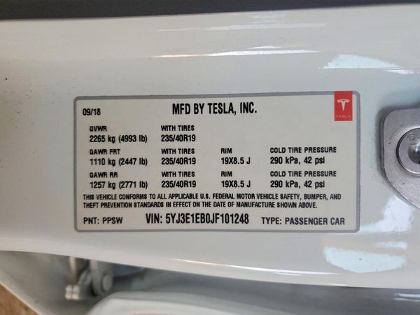 2018 TESLA MODEL 3