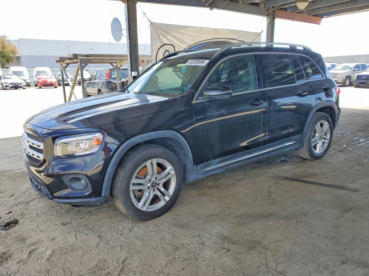 2022 MERCEDES-BENZ GLB GLB250