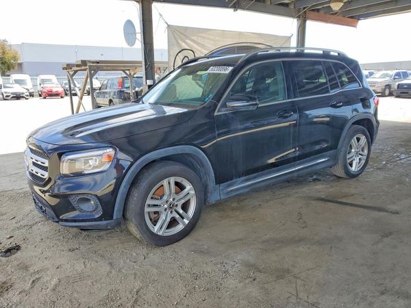 2022 MERCEDES-BENZ GLB GLB250