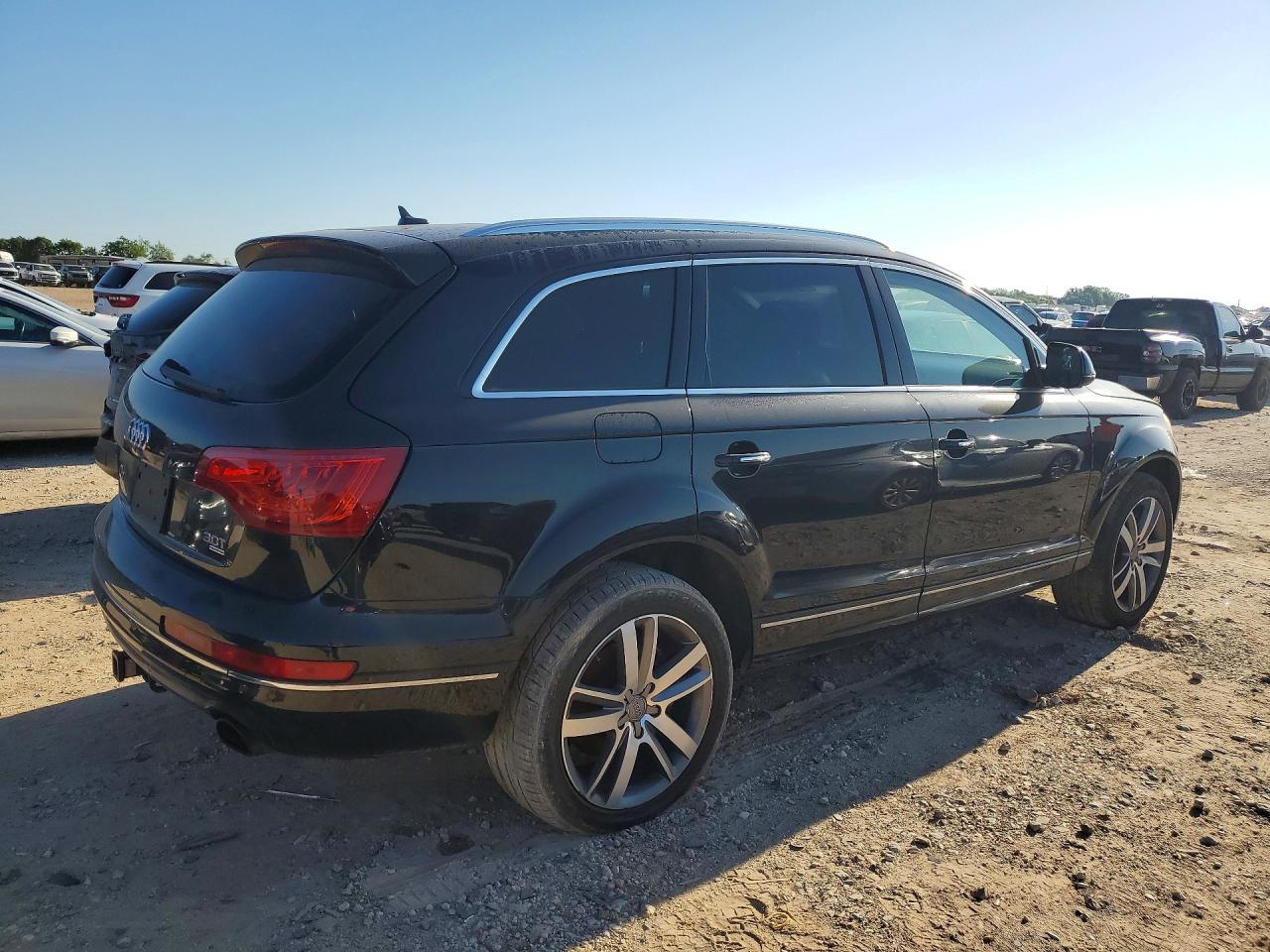 2014 AUDI Q7 Premium Plus
