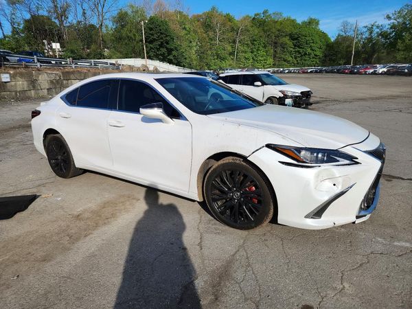 2021 LEXUS ES 250
