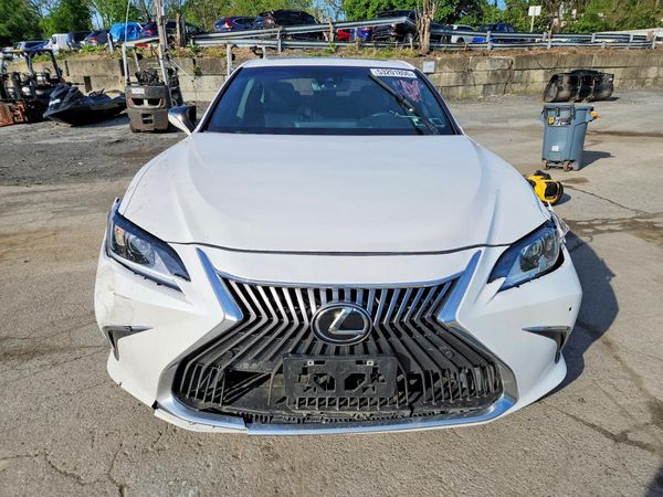 2021 LEXUS ES 250