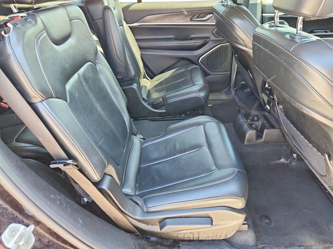 2022 JEEP GRAND CHEROKEE L LIMITED 4X2