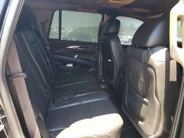 2015 CADILLAC ESCALADE Premium