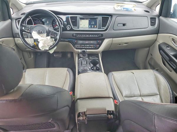 2015 KIA SEDONA GLS - Middle level