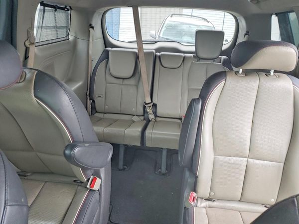 2015 KIA SEDONA GLS - Middle level