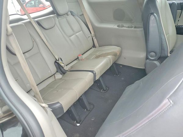 2015 KIA SEDONA GLS - Middle level