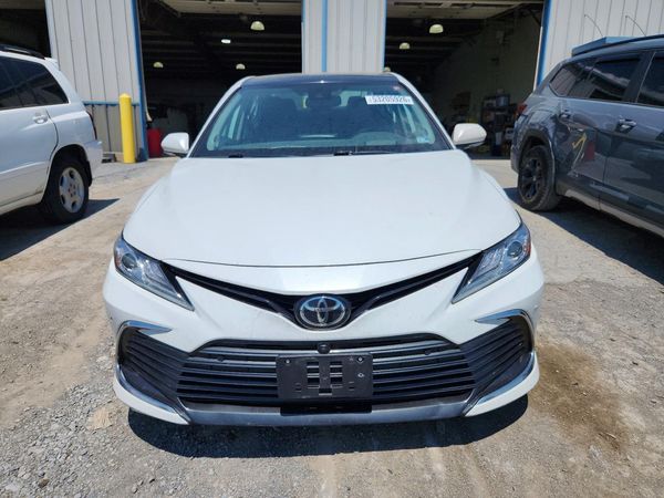 2022 TOYOTA CAMRY