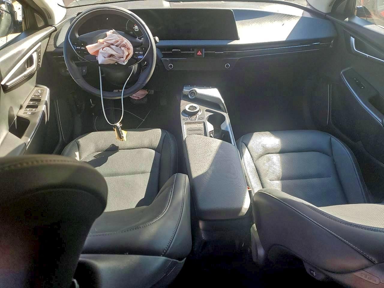 2024 KIA EV6 Light, Wind