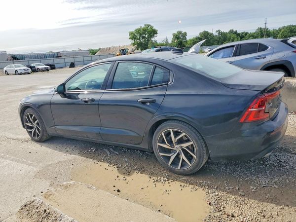 2020 VOLVO S60