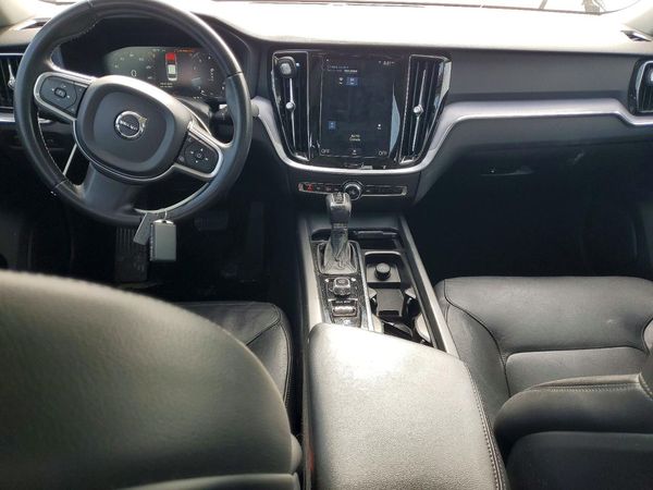 2020 VOLVO S60