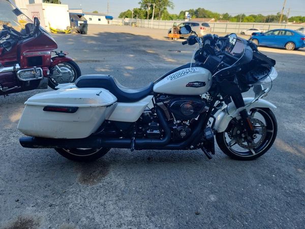 2025 HARLEY-DAVIDSON FL