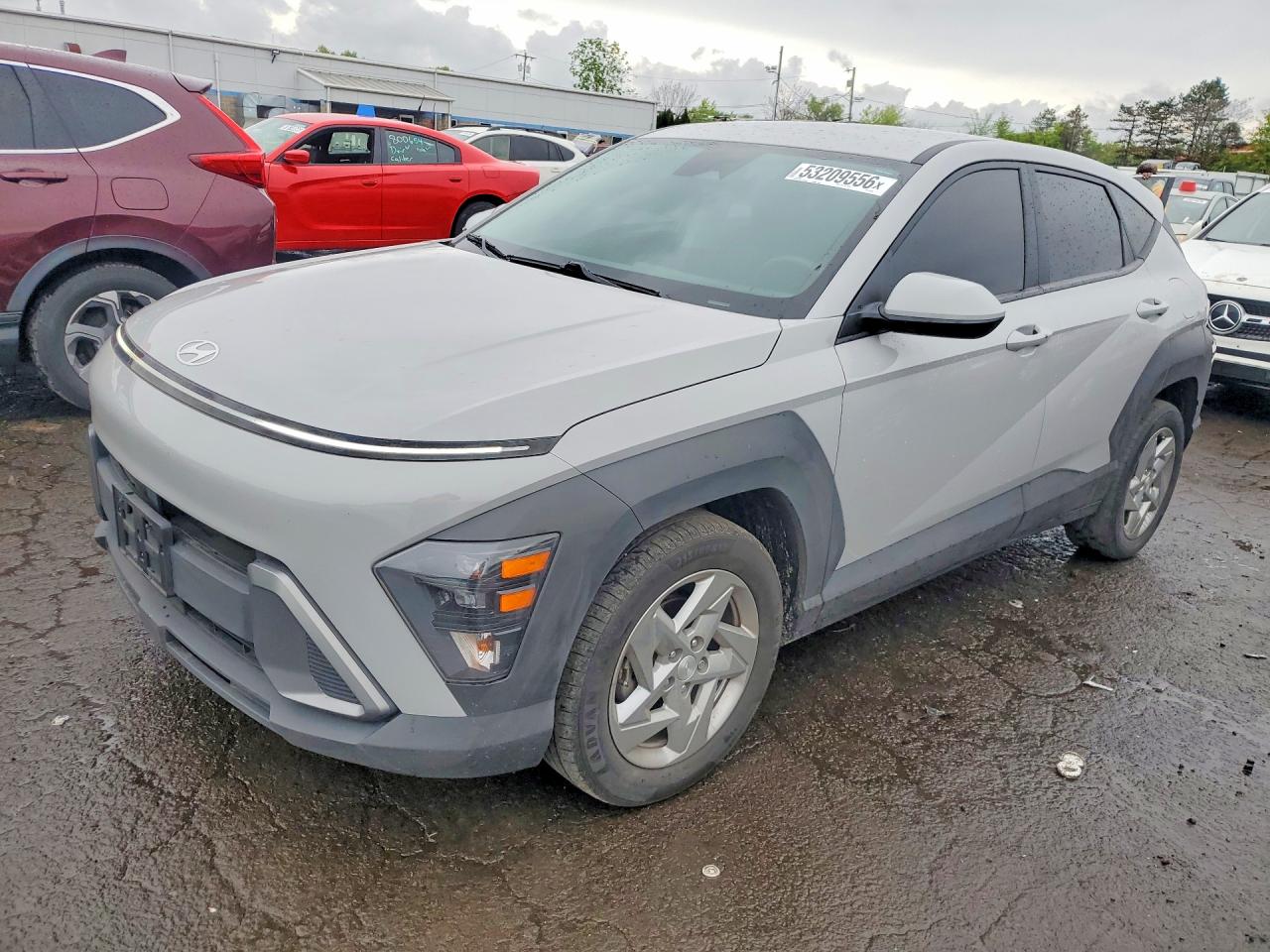 2024 HYUNDAI KONA SE