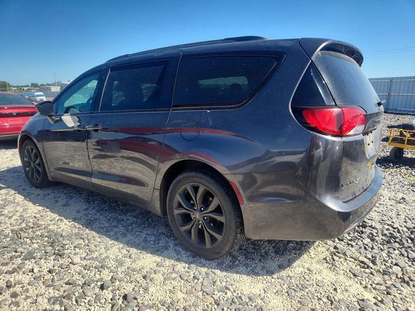 2019 CHRYSLER PACIFICA Touring L Plus — DSRA