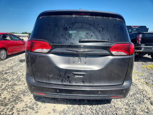2019 CHRYSLER PACIFICA Touring L Plus — DIRR