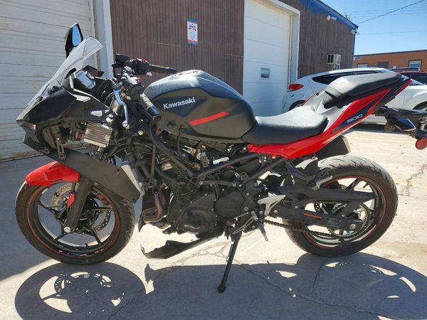 2025 KAWASAKI EX500
