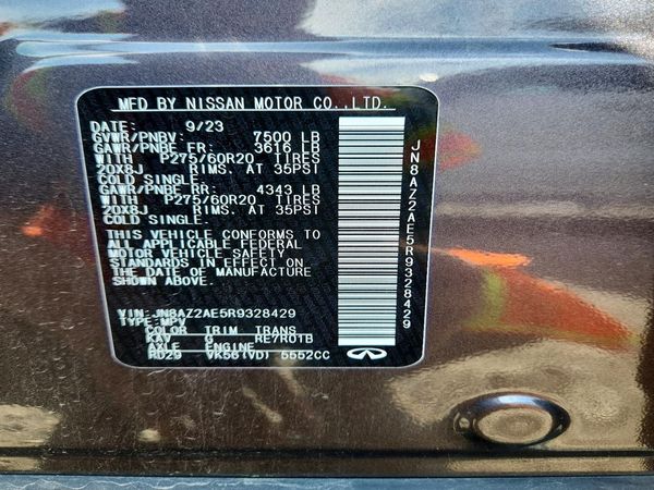 2024 INFINITI QX80 Base