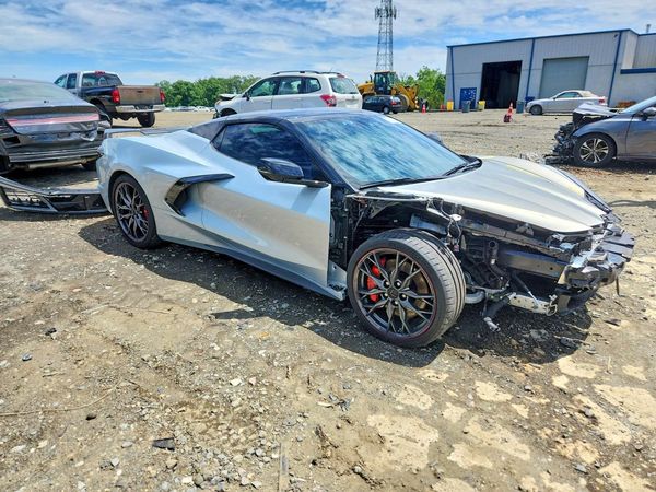 2024 CHEVROLET CORVETTE Preferred  2LT — Passenger 3/4