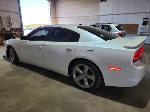 2013 DODGE CHARGER