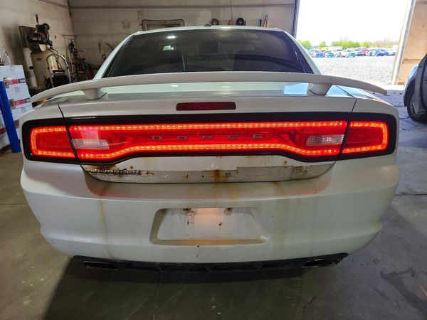 2013 DODGE CHARGER