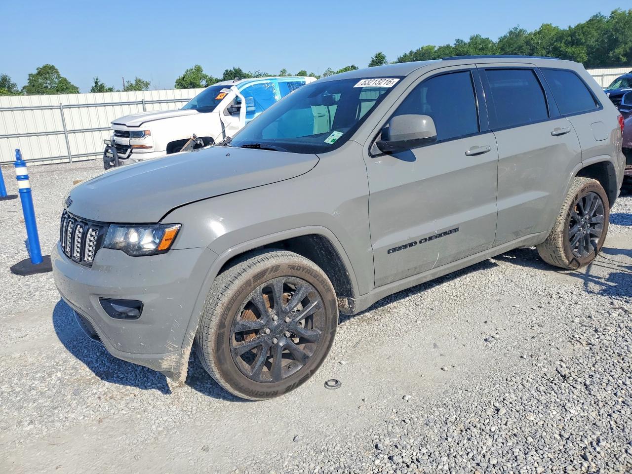 2020 JEEP GRAND CHEROKEE LAREDO 4X2