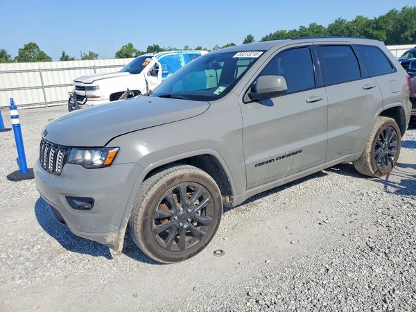 2020 JEEP GRAND CHEROKEE LAREDO 4X2