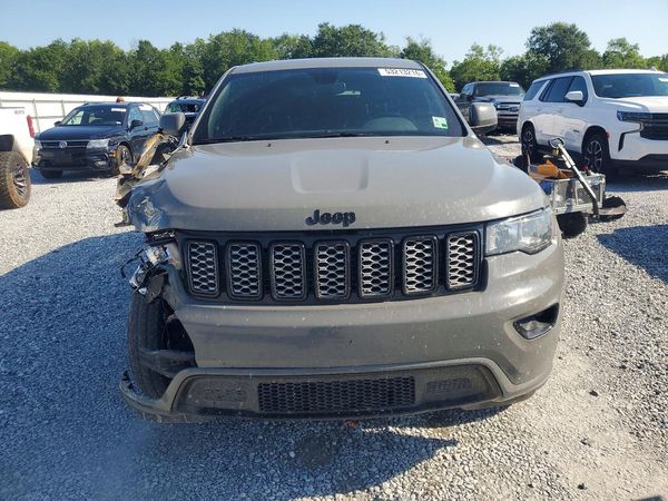 2020 JEEP GRAND CHEROKEE LAREDO 4X2