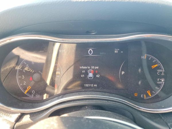 2020 JEEP GRAND CHEROKEE LAREDO 4X2